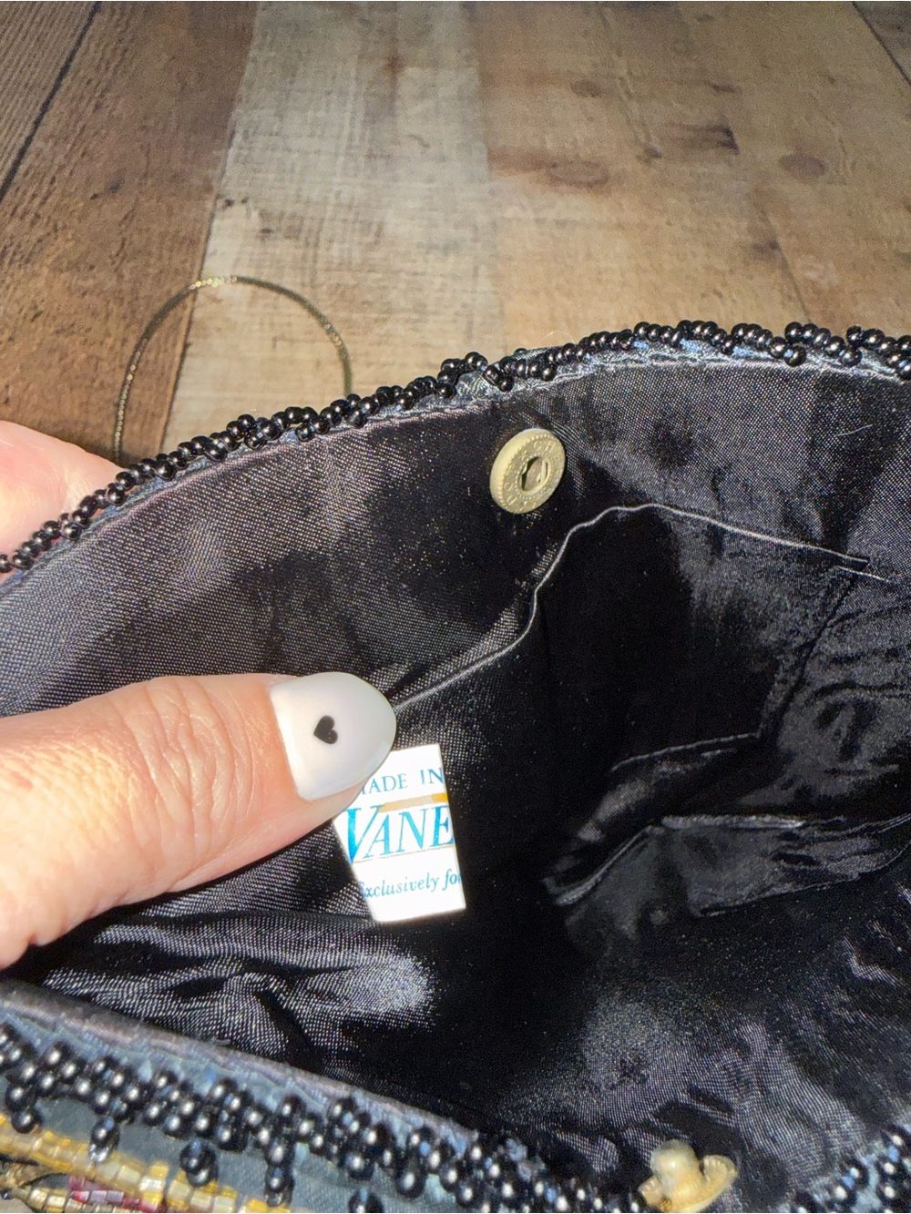 Vanessa beaded evening bag - Picture 10 of 13